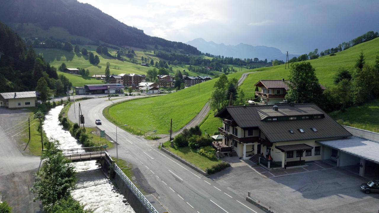 Sonnberg Lodge Maria Alm am Steinernen Meer Esterno foto